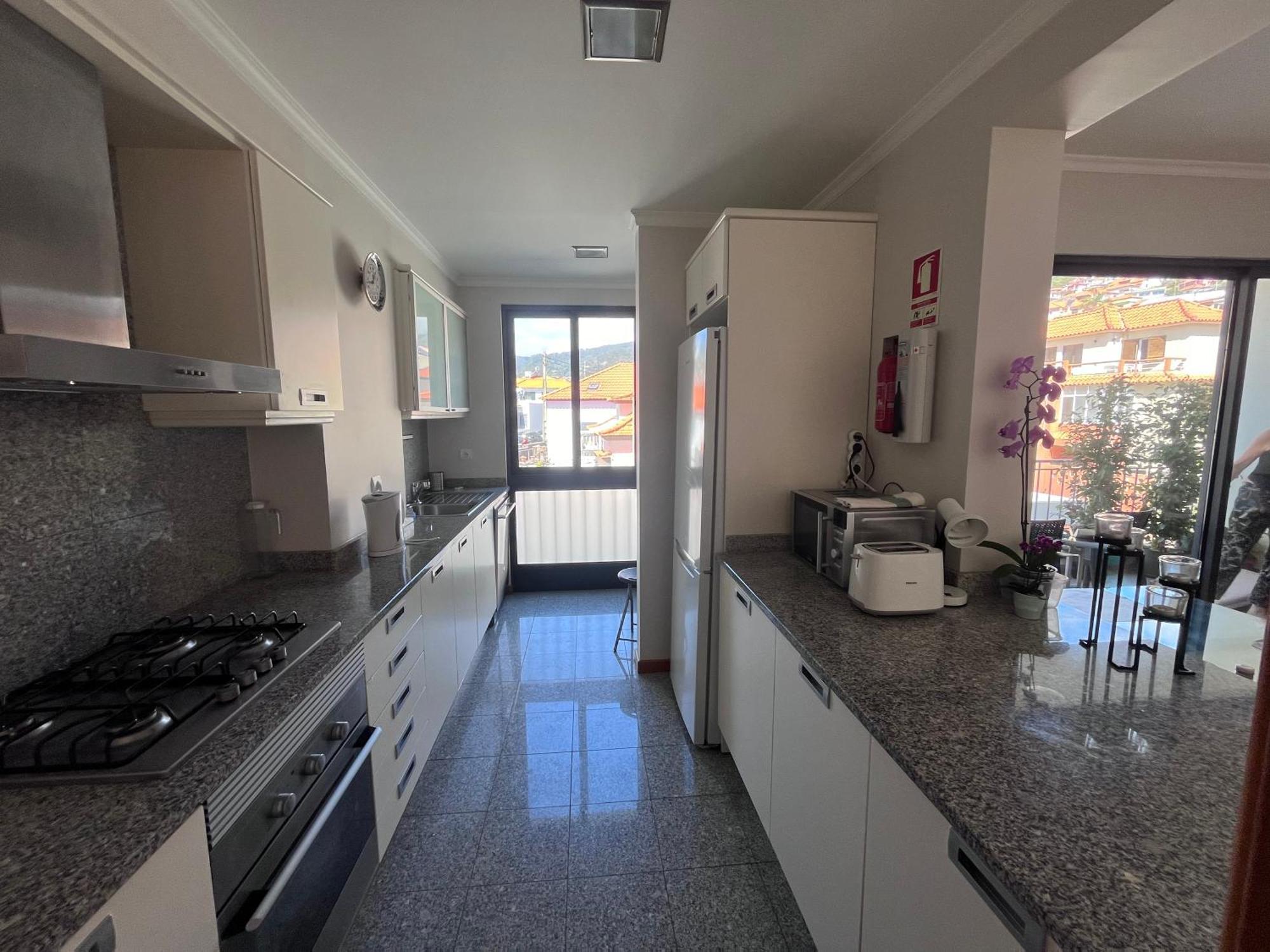 Apartment Machico Near The Beach Exterior photo