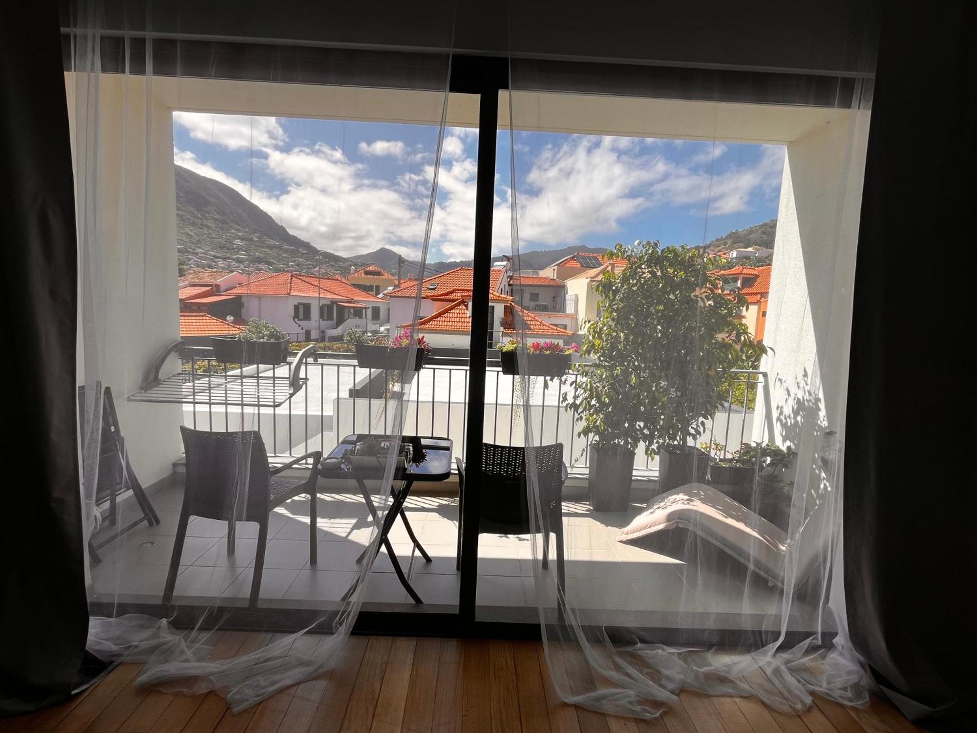 Apartment Machico Near The Beach Exterior photo